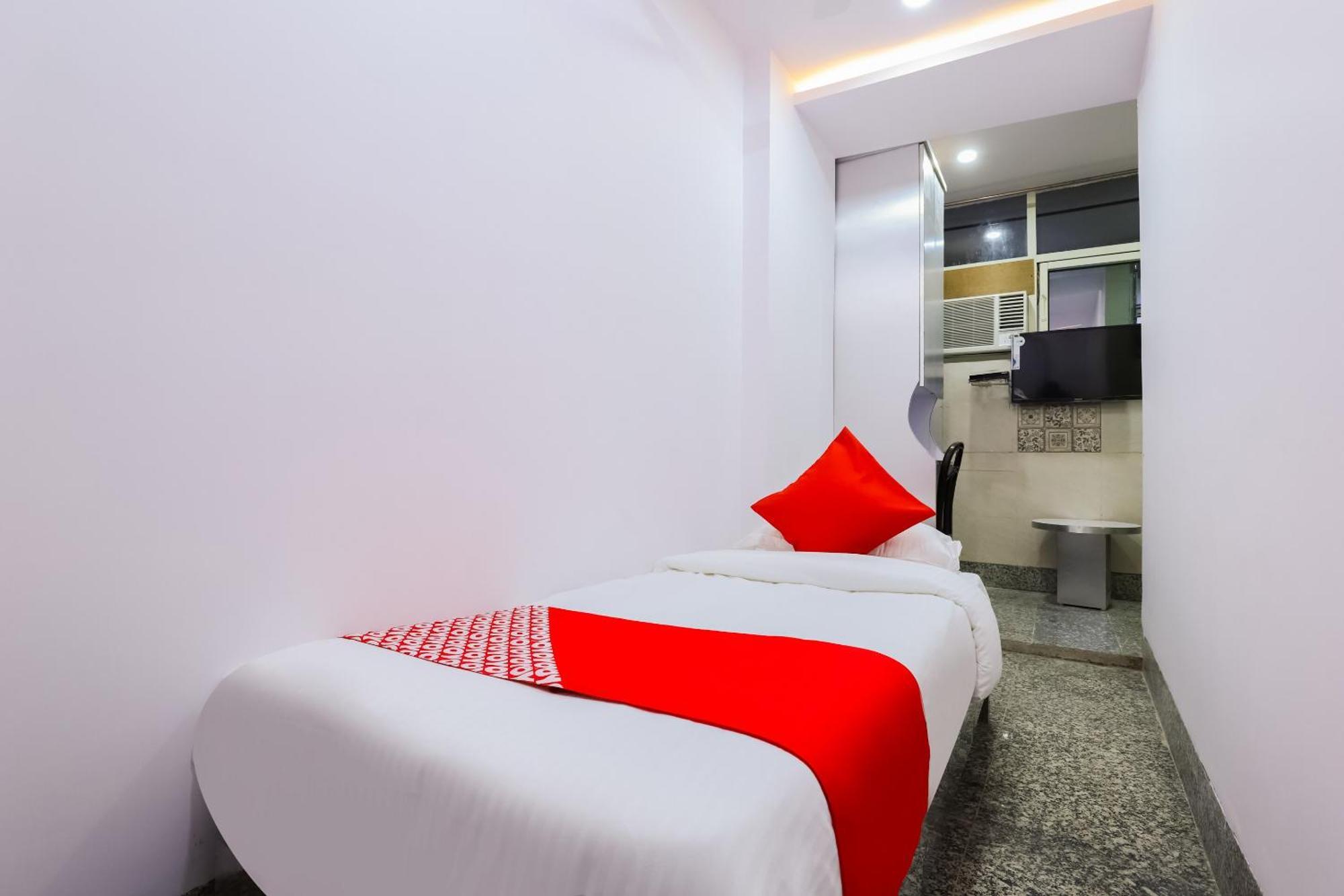 Hotel O New Tech India Делі Екстер'єр фото