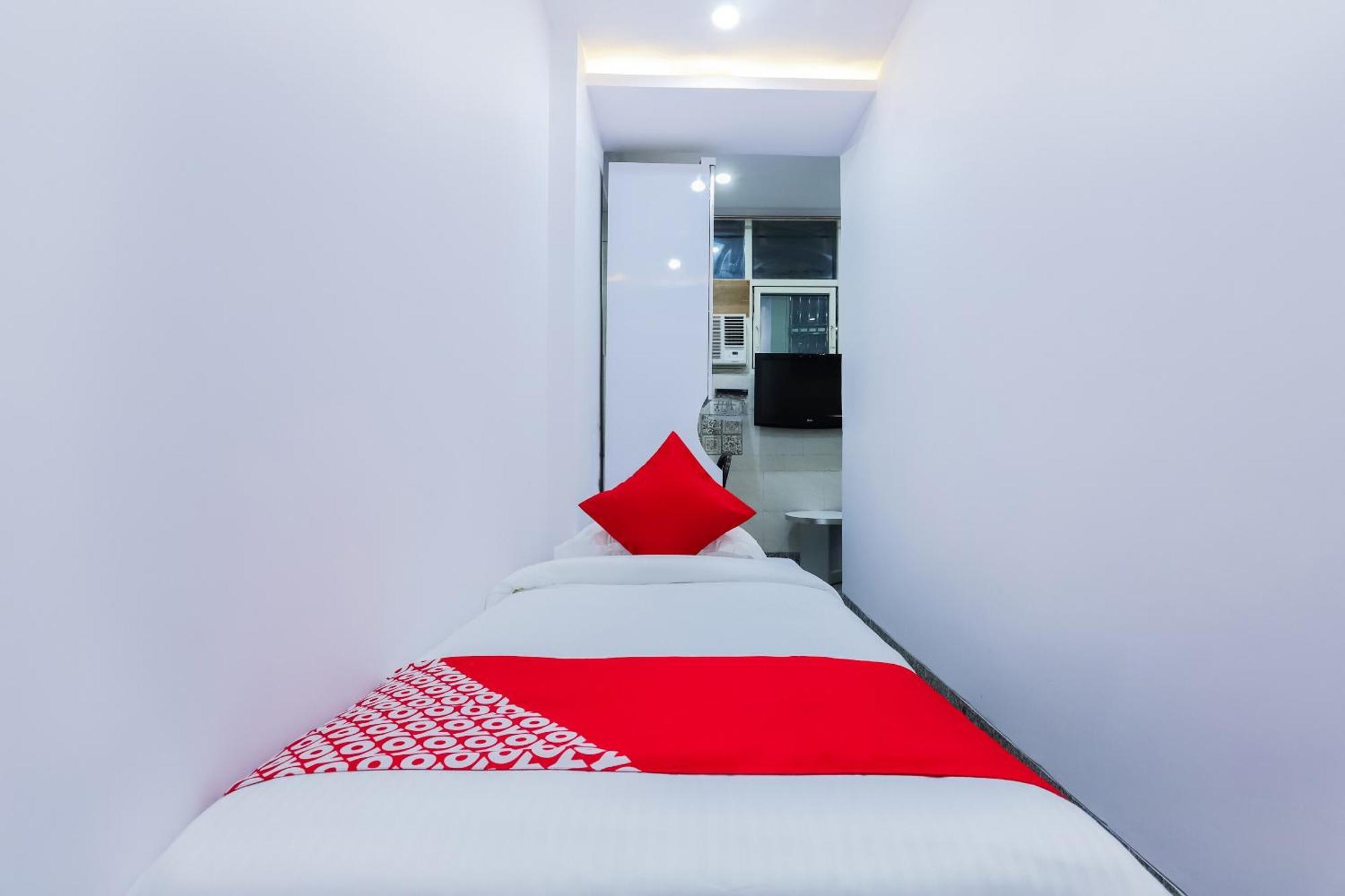Hotel O New Tech India Делі Екстер'єр фото